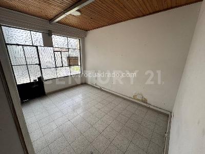 Casa de 5 alcobas en venta en La Soldad, Bogotá, 300 m² · foto 17 de 20