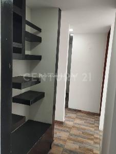 Apartamento en venta en Buenos Aires, Bogotá · foto 7 de 11