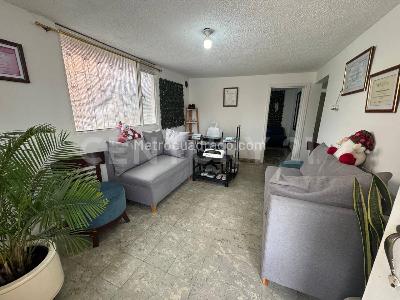 Casa de 5 alcobas en venta en Ferrocaja, Bogotá, 112 m² · foto 13 de 19