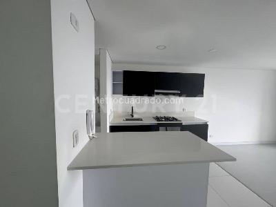 Apartamento en venta en Puente Aranda, Bogotá · foto 3 de 16