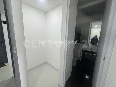 Apartamento en venta en Puente Aranda, Bogotá · foto 8 de 16