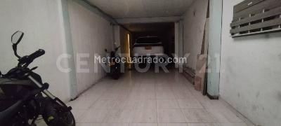 Casa de 5 alcobas en venta en Las Americas, Bogotá, 400 m² · foto 11 de 14