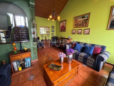 Casa de 5 alcobas en venta en Las Villas, Bogotá, 261 m² · foto 6 de 20