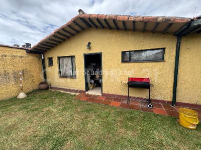 Casa de 5 alcobas en venta en Las Villas, Bogotá, 261 m² · foto 9 de 20