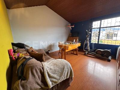 Casa de 5 alcobas en venta en Las Villas, Bogotá, 261 m² · foto 16 de 20