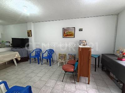 Casa de 5 alcobas en venta en Vision De Colombia, Bogotá, 72 m² · foto 3 de 20