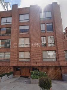Apartamento de 3 alcobas en venta en Chico Norte San Patricio, Bogotá, 137 m² · foto 1 de 20