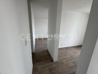 Apartamento en venta en El Vergel, Bogotá · foto 10 de 13