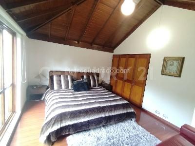 Casa de 3 alcobas en arriendo en Calatayud, Bogotá, 245 m² · foto 13 de 20