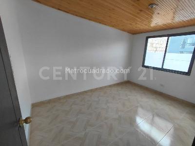 Casa de 5 alcobas en venta en Nuevo Muzu, Bogotá, 170 m² · foto 12 de 20