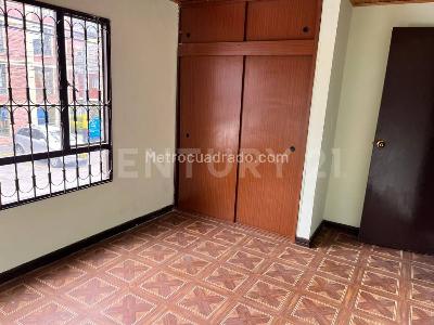 Casa en venta en Villas De Granada, Bogotá · foto 14 de 20