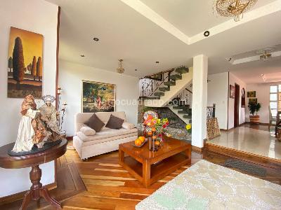 Casa de 5 alcobas en venta en Samaria, Chía, 220 m² · foto 4 de 20