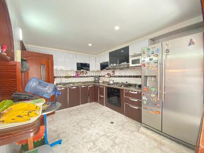 Casa de 5 alcobas en venta en Samaria, Chía, 220 m² · foto 7 de 20