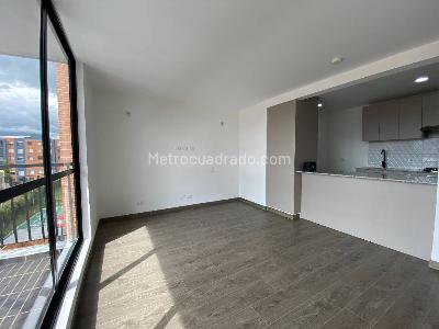 Apartamento de 3 alcobas en venta en Cn Club Bosques Madero, Cajicá, 70 m² · foto 2 de 14