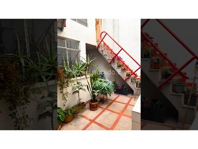 Casa de 5 alcobas en venta en La Castellana, Bogotá, 400 m² · foto 15 de 20