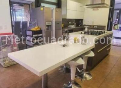 Casa de 4 alcobas en venta en San Sebastián, Bogotá, 481 m² · foto 10 de 16