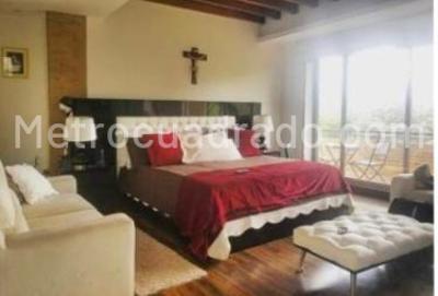 Casa de 4 alcobas en venta en San Sebastián, Bogotá, 481 m² · foto 13 de 16