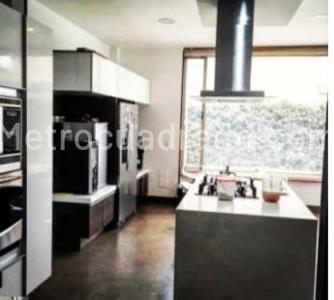 Casa de 4 alcobas en venta en San Sebastián, Bogotá, 481 m² · foto 9 de 16
