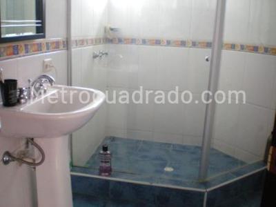 Casa en venta en San Jose De Bavaria, Bogotá · foto 10 de 20