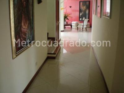 Casa en venta en San Jose De Bavaria, Bogotá · foto 8 de 20