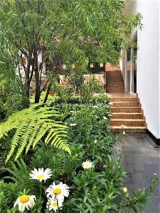 Casa de 4 alcobas en venta en Cerros De Niza, Bogotá, 700 m² · foto 2 de 20