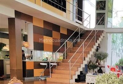 Casa de 4 alcobas en venta en Cerros De Niza, Bogotá, 700 m² · foto 8 de 20
