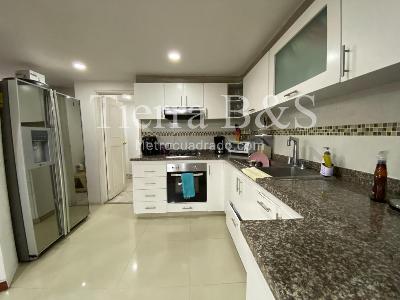 Apartamento en venta en La Carolina, Bogotá · foto 8 de 20