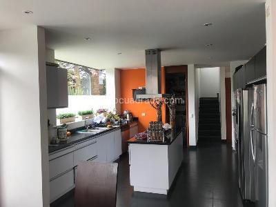 Casa de 4 alcobas en venta en San Simon, Bogotá, 400 m² · foto 4 de 17