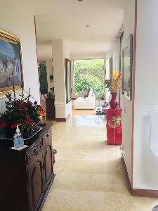 Casa de 5 alcobas en venta en Guaymaral San Simon, Bogotá, 400 m² · foto 3 de 20