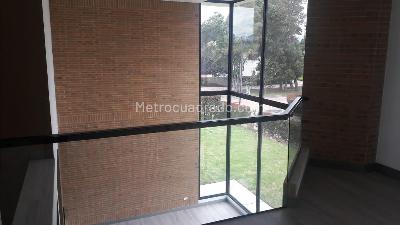 Casa de 5 alcobas en venta en Guaymaral, Bogotá, 560 m² · foto 17 de 20