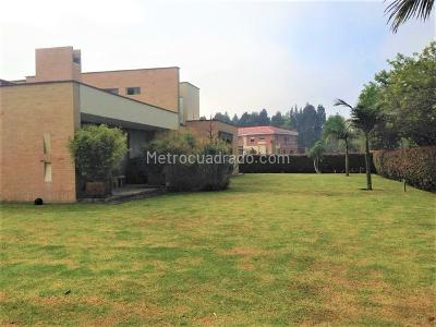 Casa de 3 alcobas en venta en San Simon Guaymaral, Bogotá, 1530 m² · foto 5 de 20