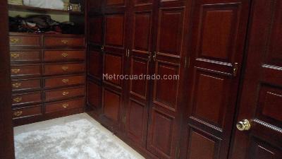 Casa de 4 alcobas en venta en San Jose De Bavaria, Bogotá · foto 17 de 20
