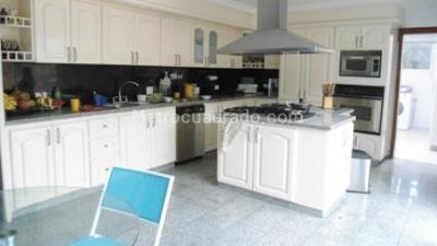 Casa de 4 alcobas en venta en San Jose De Bavaria, Bogotá · foto 7 de 20