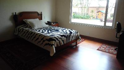 Casa de 4 alcobas en venta en San Jose De Bavaria, Bogotá · foto 14 de 20