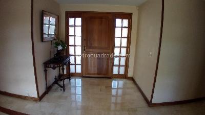 Casa de 4 alcobas en venta en San Jose De Bavaria, Bogotá, 400 m² · foto 5 de 20