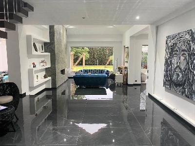 Casa de 4 alcobas en venta en Hacienda San Simon, Bogotá, 1382 m² · foto 3 de 20