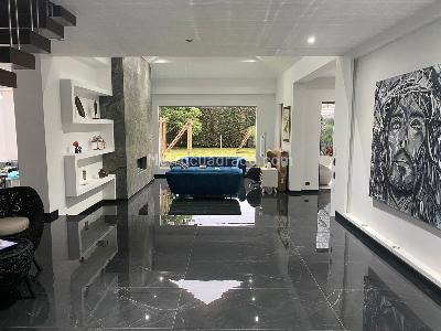 Casa de 5 alcobas en venta en San Simon Guaymaral, Bogotá, 1382 m² · foto 4 de 20