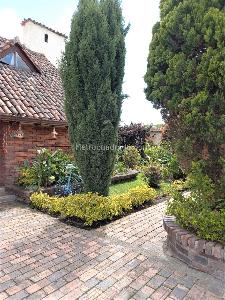 Casa de 4 alcobas en venta en San Jose De Bavaria, Bogotá, 300 m² · foto 19 de 20