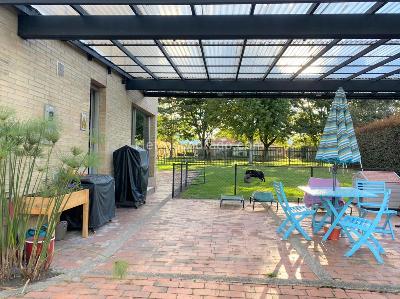 Casa de 3 alcobas en venta en San Simon Gaymaral, Bogotá, 1837 m² · foto 8 de 17
