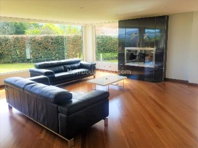 Casa de 4 alcobas en venta en San Sebastian, Bogotá, 600 m² · foto 5 de 15