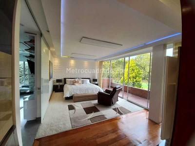 Casa de 4 alcobas en venta en Hacienda San Simon, Bogotá, 1838 m² · foto 16 de 19