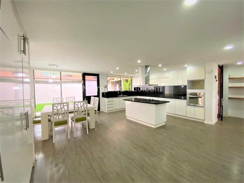 Casa en Venta, SAN JOSE DE BAVARIA, Bogotá D.C. - Więcej