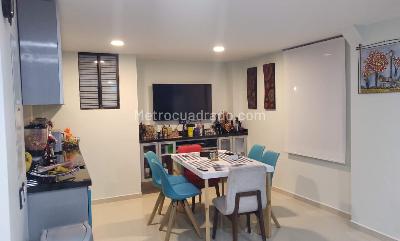 Casa de 4 alcobas en venta en San Jose De Bavaria, Bogotá, 800 m² · foto 8 de 20