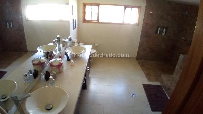 Casa de 4 alcobas en venta en San Jose De Bavaria, Bogotá, 2000 m² · foto 12 de 20