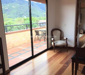 Casa de 5 alcobas en venta en Hacienda San Simon, Bogotá, 1470 m² · foto 10 de 18
