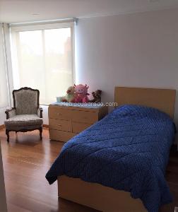 Casa de 5 alcobas en venta en Hacienda San Simon, Bogotá, 1470 m² · foto 13 de 18