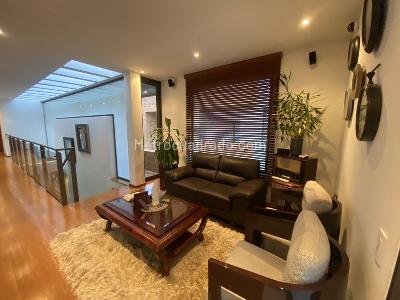 Casa de 4 alcobas en venta en San Jose De Bavaria, Bogotá, 900 m² · foto 11 de 20