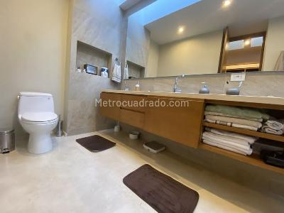 Casa de 4 alcobas en venta en San Jose De Bavaria, Bogotá, 900 m² · foto 13 de 20