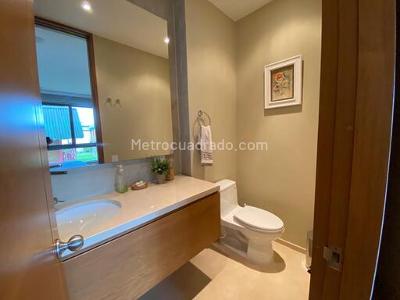 Casa de 4 alcobas en venta en San Jose De Bavaria, Bogotá, 900 m² · foto 20 de 20