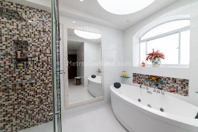 Casa de 4 alcobas en venta en Santa Barbara Alta, Bogotá, 436 m² · foto 15 de 20
